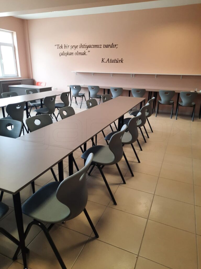 ARNAVUTKOY-AZIZ-SANCAR-COK-PROGRAMLI-ANADOLU-LISESI-2