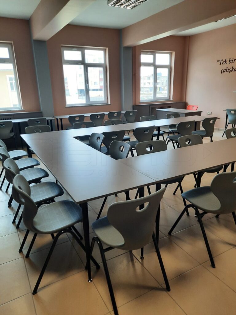 ARNAVUTKOY-AZIZ-SANCAR-COK-PROGRAMLI-ANADOLU-LISESI-3